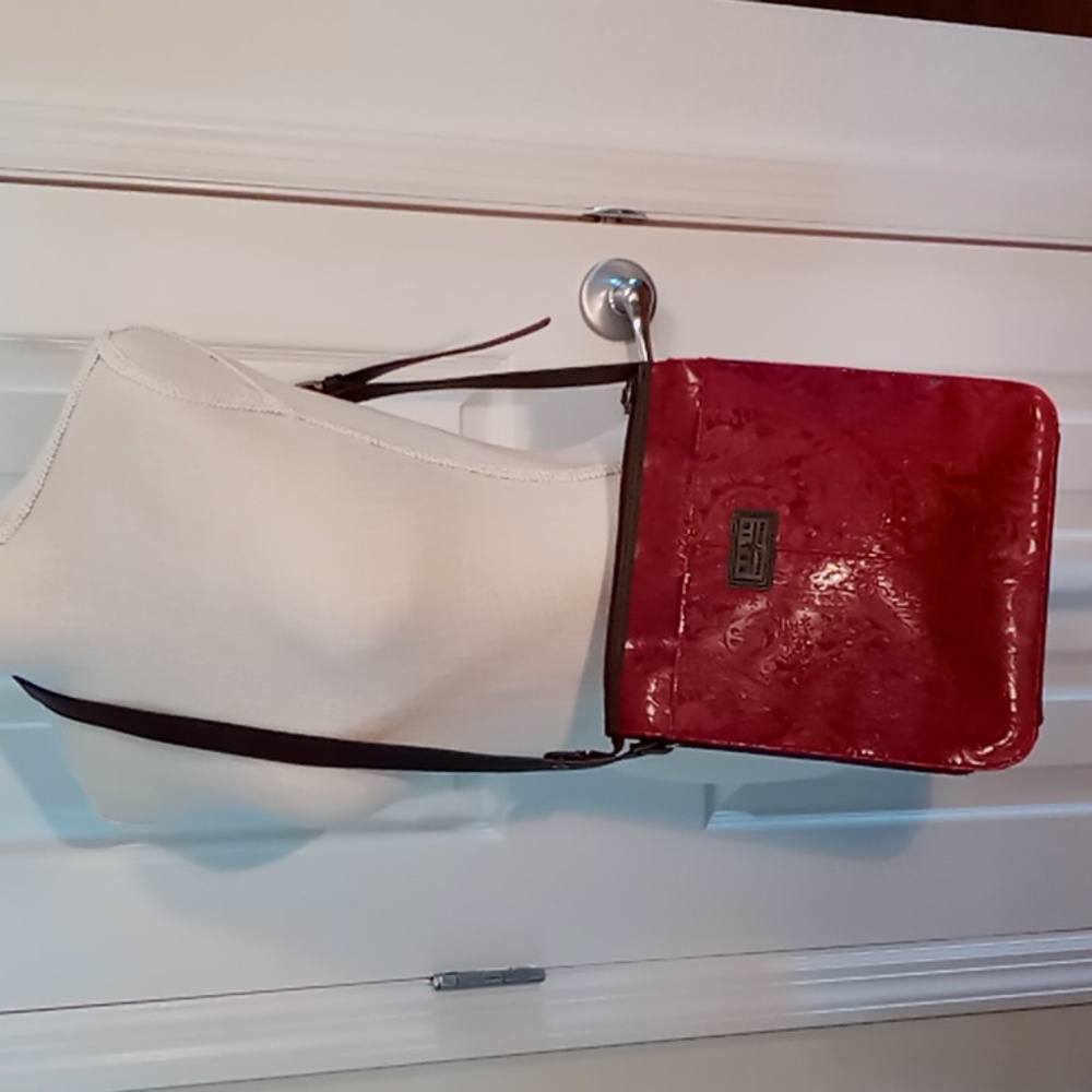 Vintage Relic Cranberry Red Paisley Crossbody Bag W/Matching Wallet Vegan Leathe